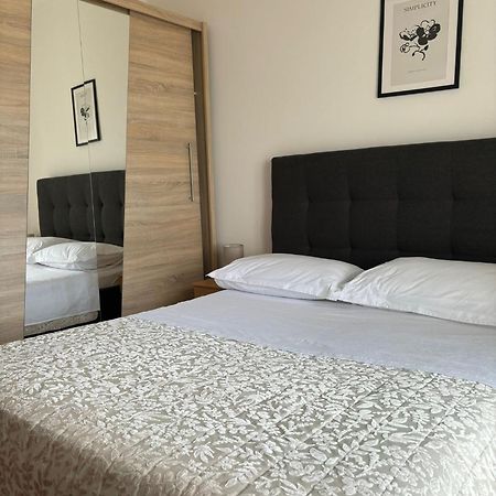 Apartman Luka Sibenik Bagian luar foto