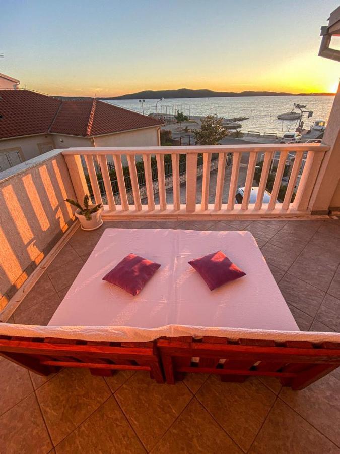 Apartman Luka Sibenik Bagian luar foto